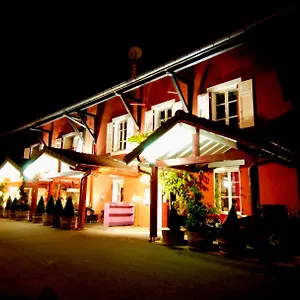 De Maison Rouge Hotel